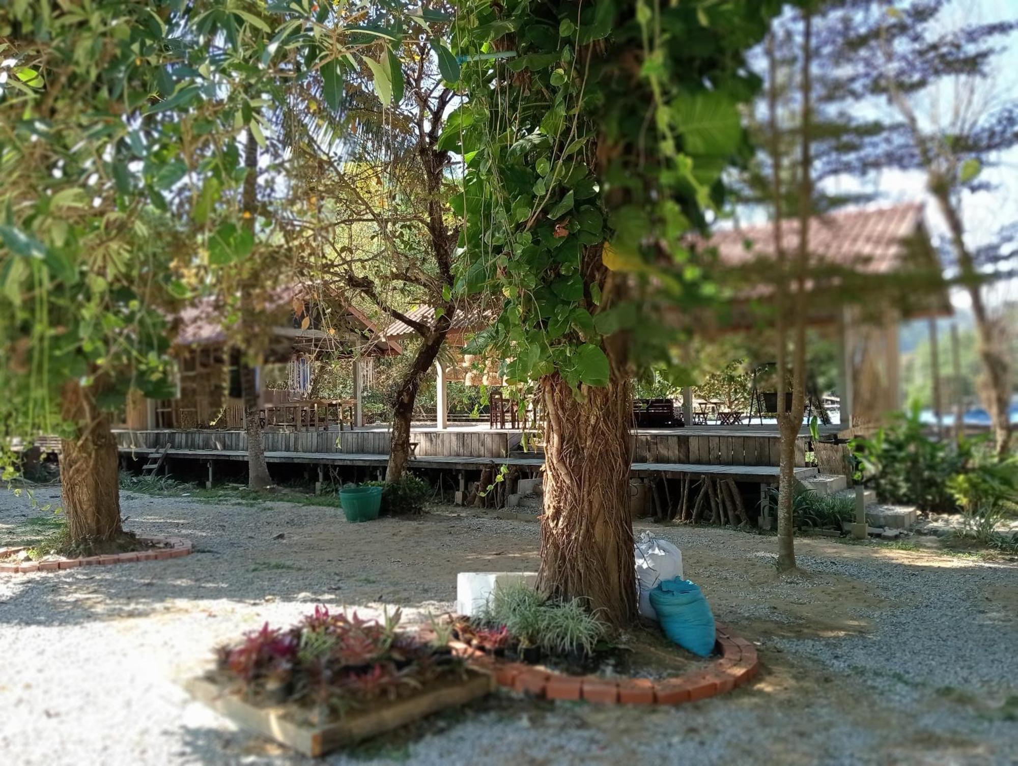 Vangvieng Ruby'Homestay 万荣 外观 照片